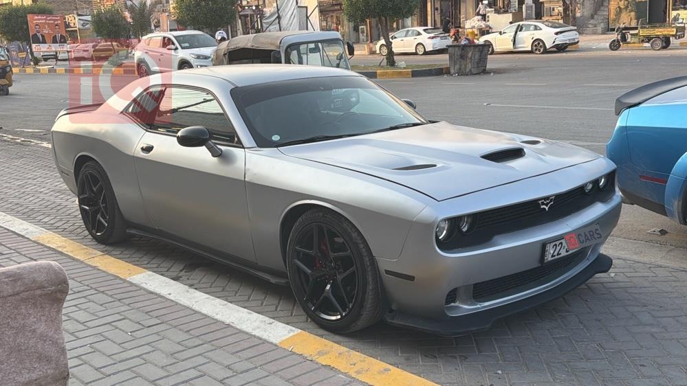 Dodge Challenger